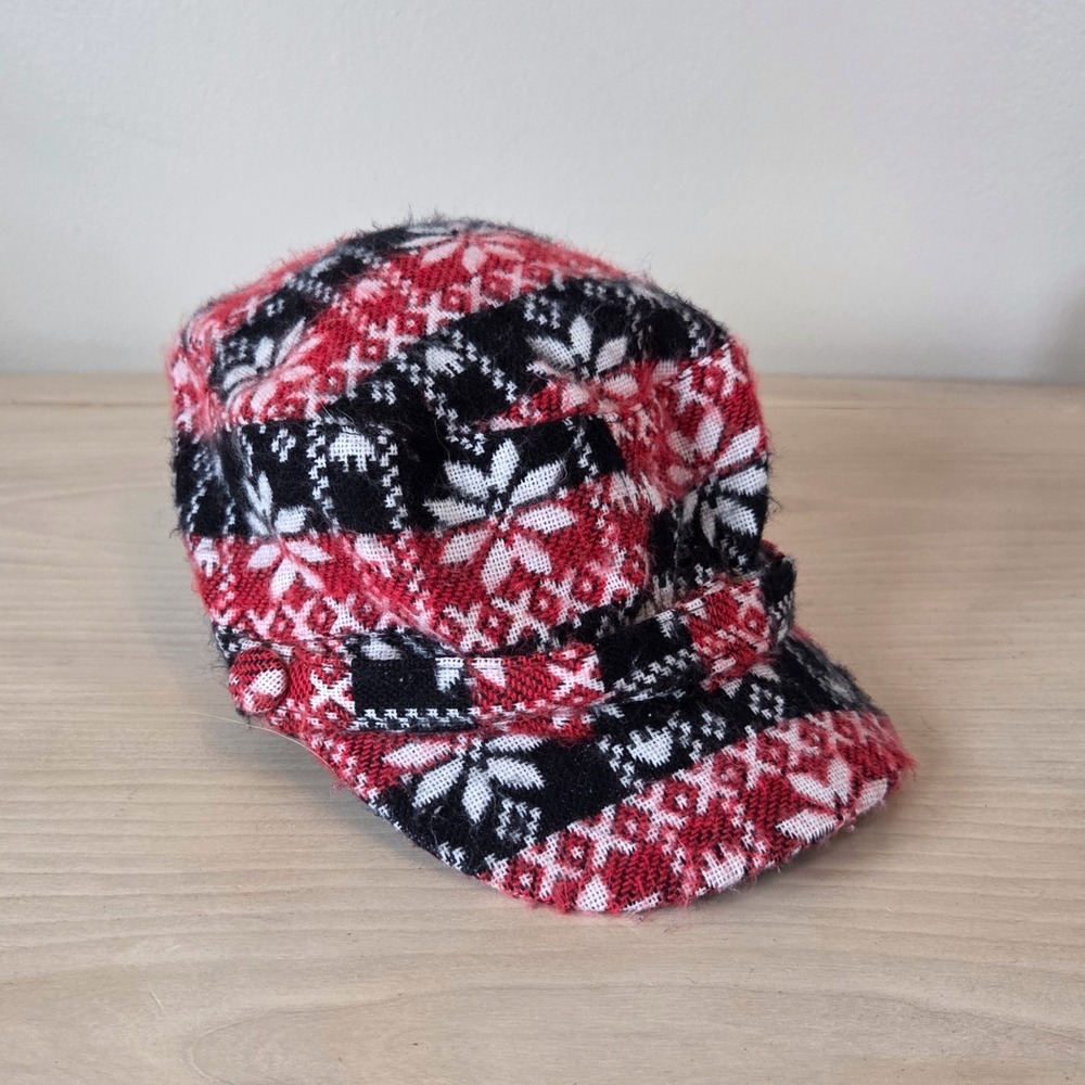 David & Young Fair Isle Knit Newsboy Hat Plaid Snowflake Winter Cap Brimmed